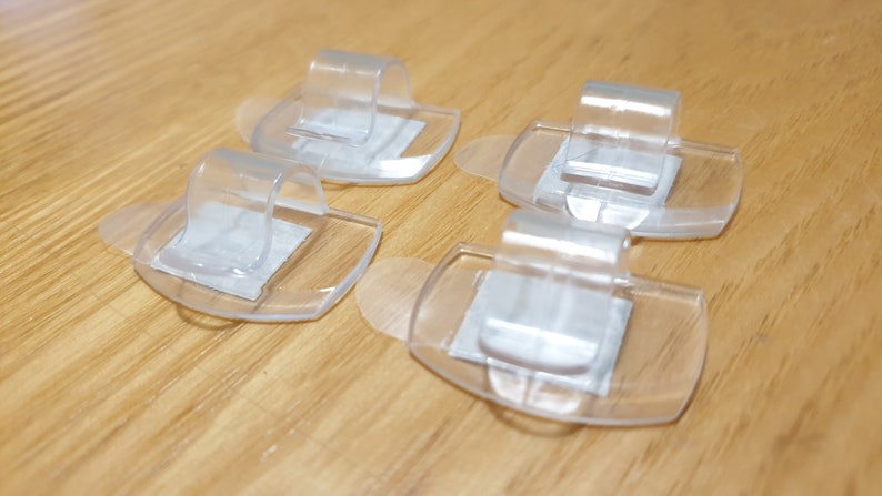 Transparent Hooks & Adhesive Strips - Pack of 6